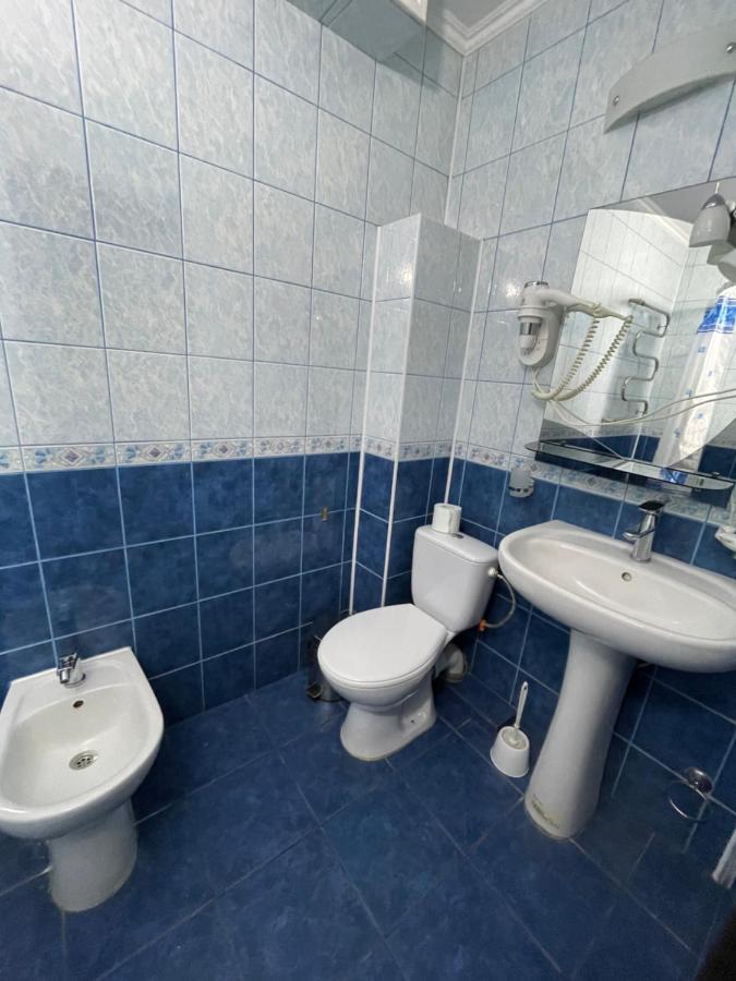 Готель "Дубно" Luaran gambar